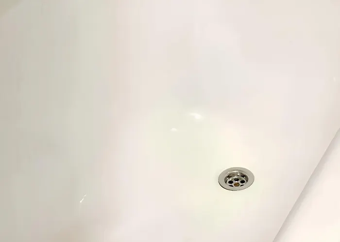 Apartment Charming In 42 M² With Pool View