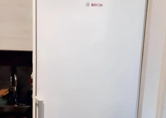 Apartment Charming In 42 M² With Pool View