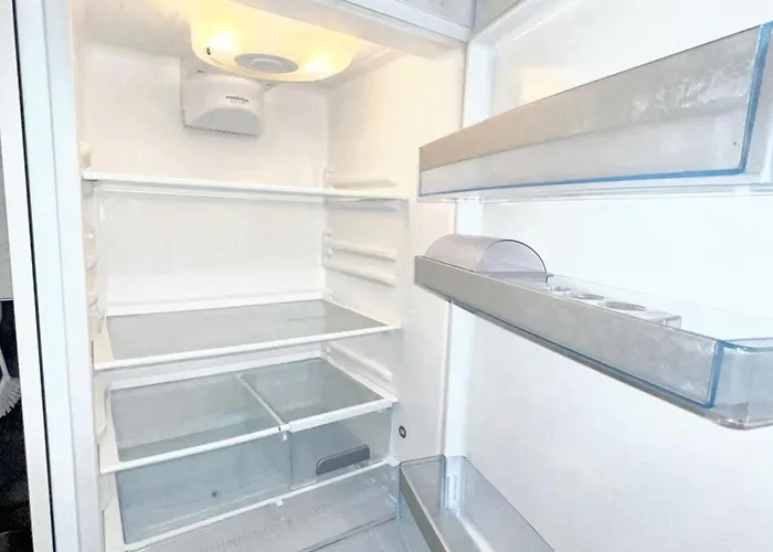 Charming In 42 M² With Pool View *