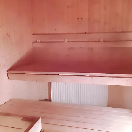 Charming In 42 M² With Pool View